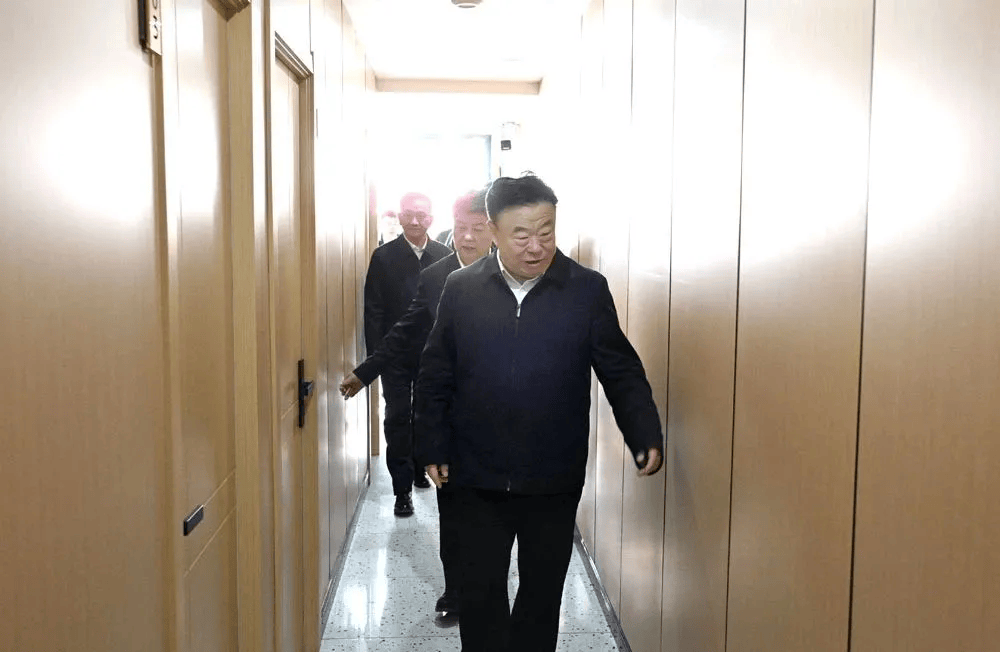 怎么弄皇冠信用網
_相隔一天怎么弄皇冠信用網
，长春市委书记到同一家餐厅暗访